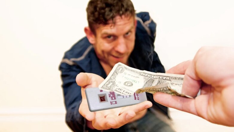 У россиян начали красть деньги за тесты на антитела к COVID-19