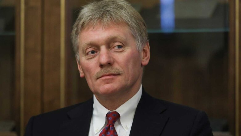 Песков запретил оскорблять ветеранов, комментируя дело Навального