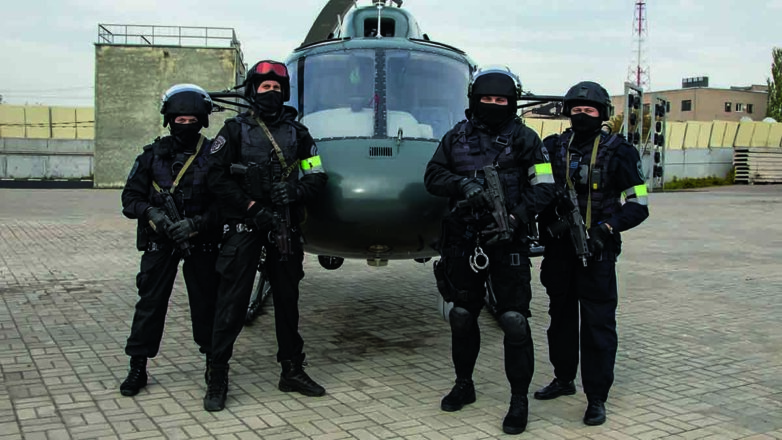 От киверов до краповых беретов: Росгвардия отмечает первый юбилей