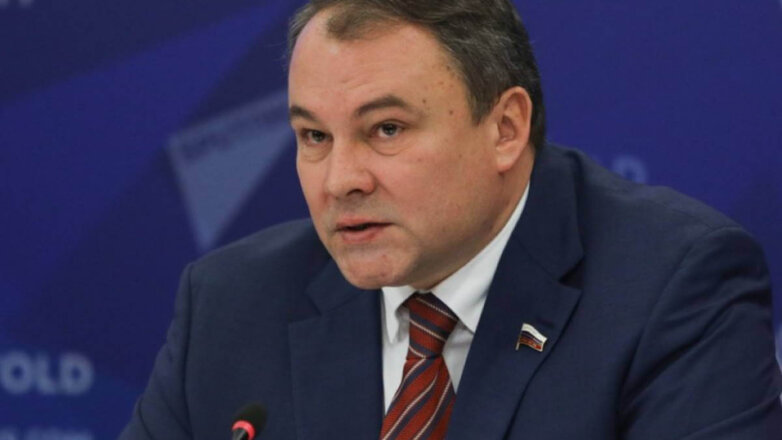 Толстой призвал Россию быть готовой к выходу из ПАСЕ при запуске трехсторонней процедуры