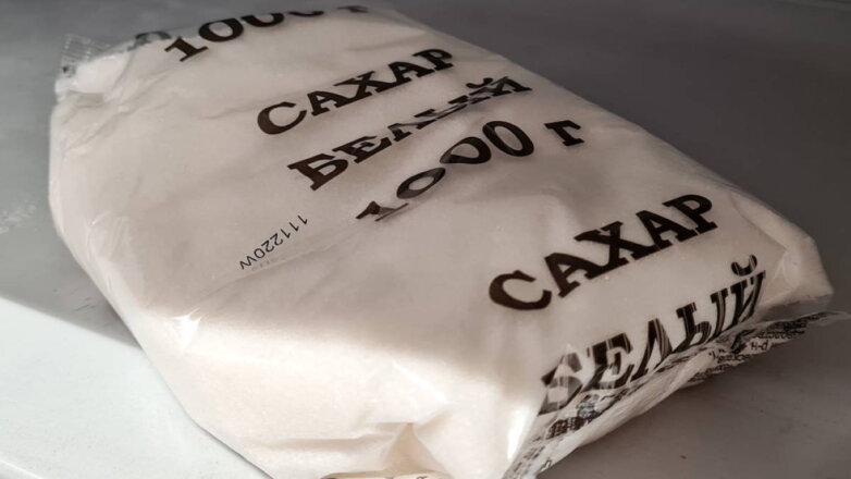 Продавать сахар из государственного фонда магазинам предложили в Минсельхозе