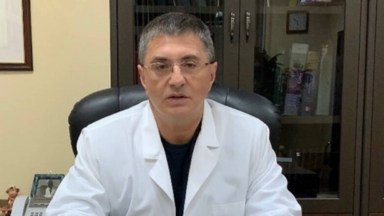 Доктор Мясников назвал опасность полного отказа от алкоголя