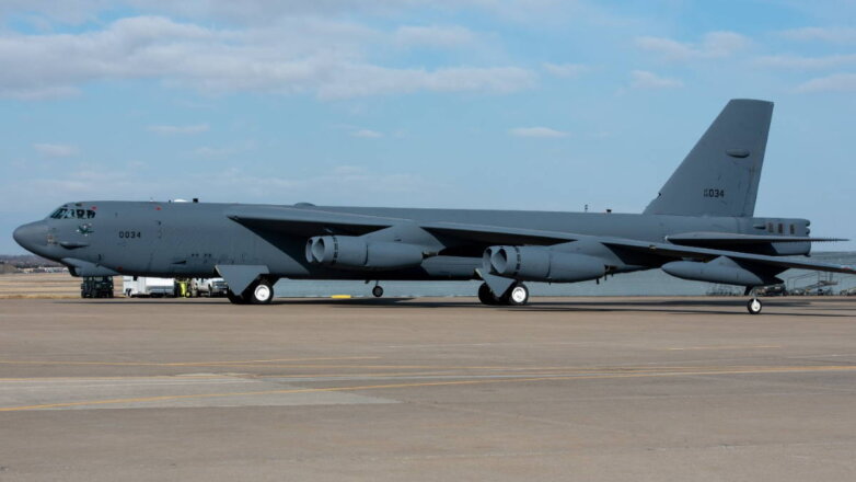 США вернули в строй тяжелый бомбардировщик с кладбища самолетов