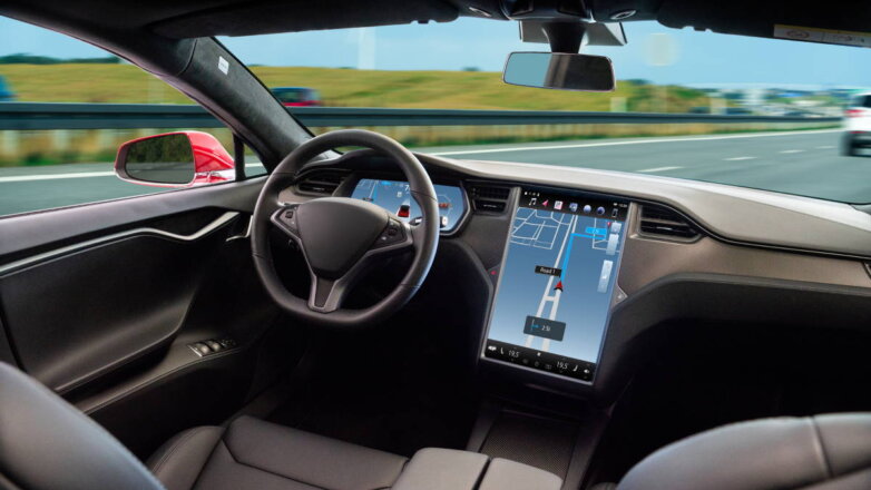 Полностью беспилотные автомобили начнут тестировать на российских дорогах в 2021 году