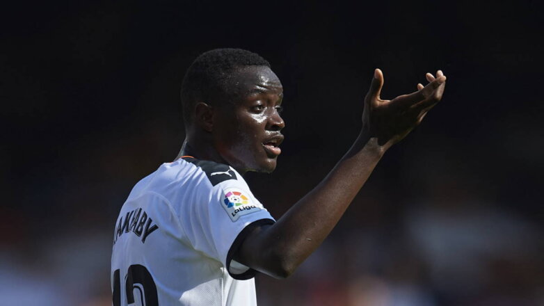 Матч чемпионата Испании по футболу прервали из-за расистских высказываний