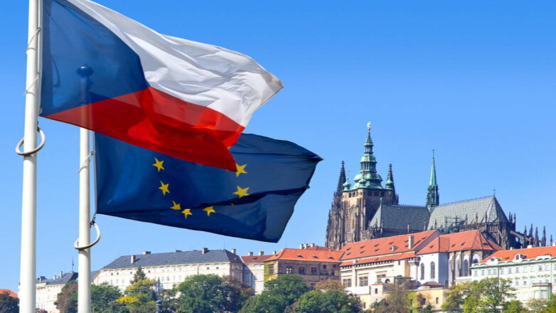 Глава МИД Чехии призвал направить санкции ЕС именно против властей Белоруссии