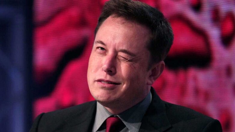 Маск вошел в тройку богатейших людей мира по версии Forbes