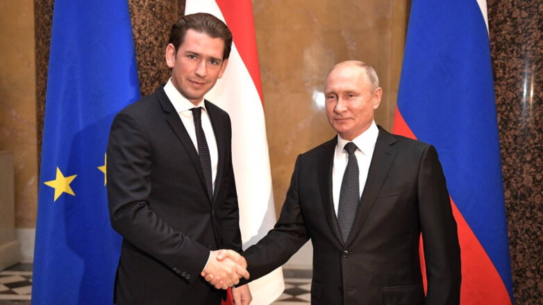 Коронавирус, Минские соглашения, встреча с Байденом, Навальный. О чем говорили Путин и Курц