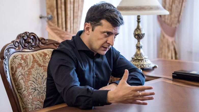Зеленский предложил изменить минские соглашения
