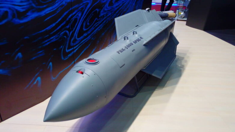 Le Monde: на Западе обеспокоены укреплением военного потенциала России в зоне конфликта на Украине