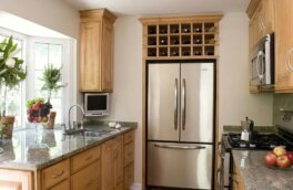 Пусто не бывает: как правильно оформить пространство над холодильником