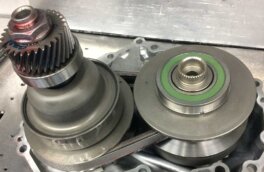 Как часто нужно менять масло в вариаторе, рассказал автоэксперт