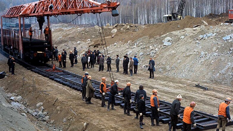 На работу с чистой совестью: почему на стройках и предприятиях ждут заключенных