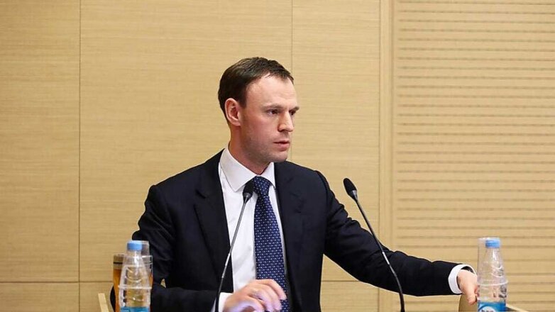 О "радужной траектории" восстановления российской экономики заявили в Минфине