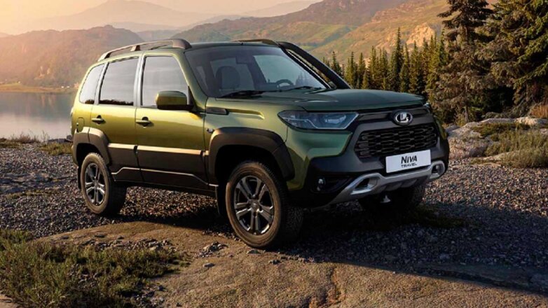 Названы самые популярные внедорожники и кроссоверы по итогам мая