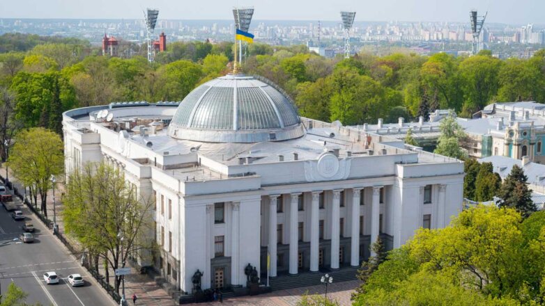 В Раде рассказали о возможных последствиях "передачи" Крыма и Кубани Украине