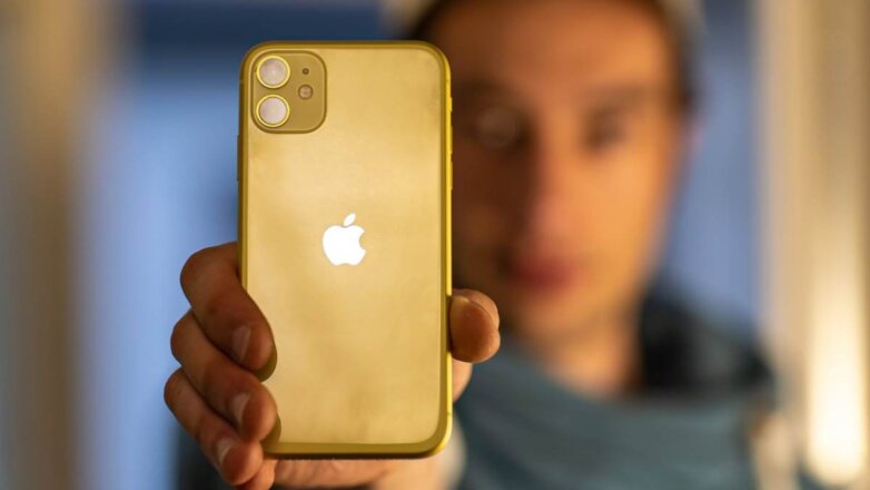 В России резко упали цены на популярный iPhone