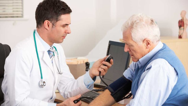 Программу льготных лекарств для "сердечников" захотел расширить Минздрав