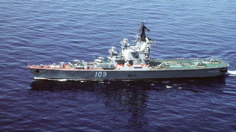 Советский вертолетоносец назвали "лучшим носителем дронов"