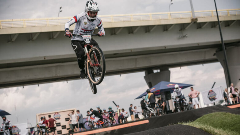 От гонок во дворе до ЧМ: как прошел этап Red Bull UCI Pump Track World Championship в Казани