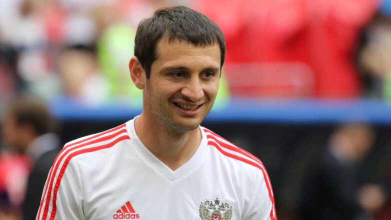 В состав сборной России по футболу на отборочные чемпионаты могут включить Дзагоева