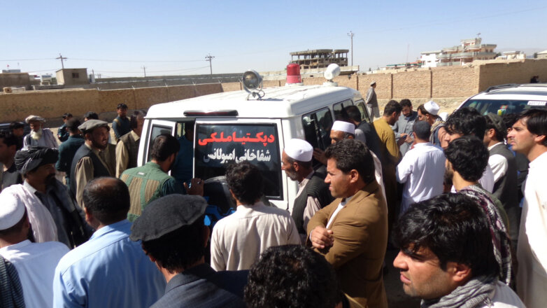 СМИ: в Кабуле прогремел третий взрыв, число погибших растет