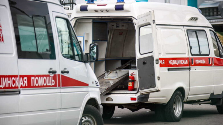 Столкновение поезда и грузовика в Волгограде привело к госпитализации 16 человек