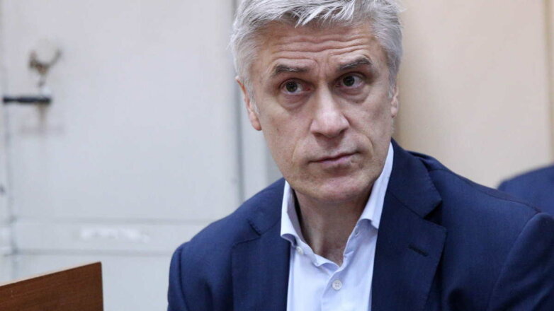 Суд приговорил к условным срокам фигурантов дела Baring Vostok