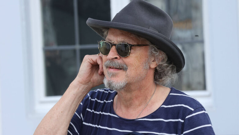 На Боба Дилана подали в суд за сексуальное насилие над несовершеннолетней