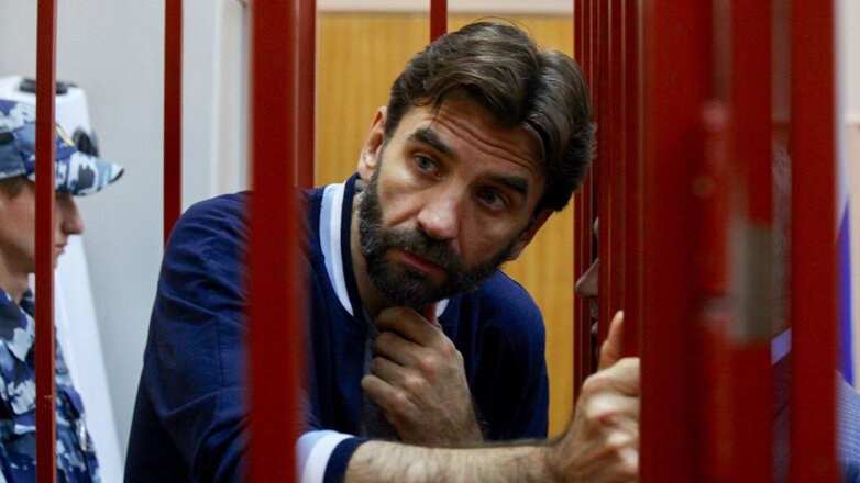 Прокурор запросил 19,5 года колонии для экс-министра Абызова