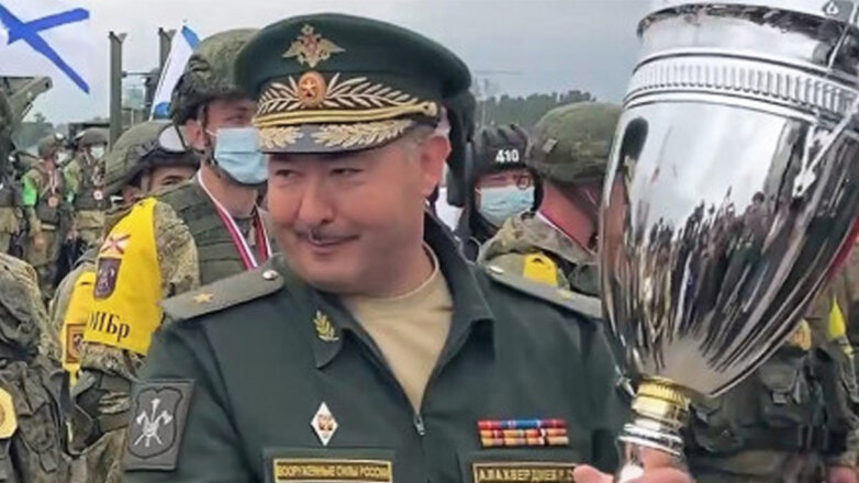 Экс-замглавы инженерных войск обвиняется в получении взяток на 6,7 миллиона рублей