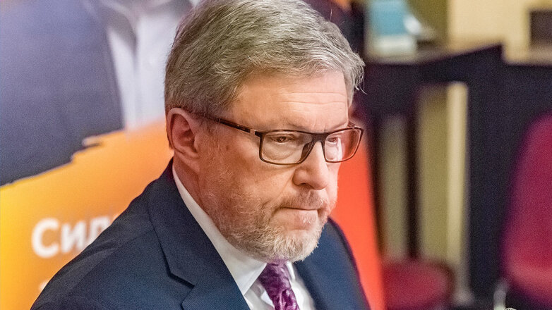 Явлинский попал в больницу из-за проблем с сердцем