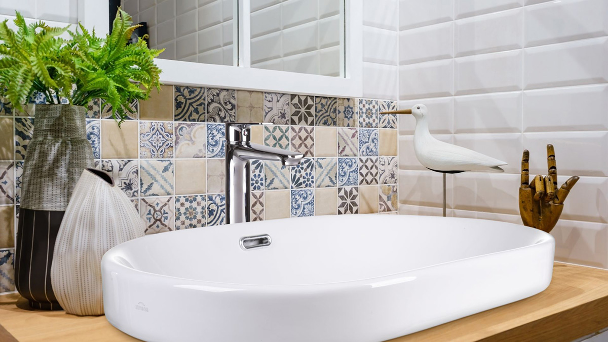 Плитка с рисунками в ванной