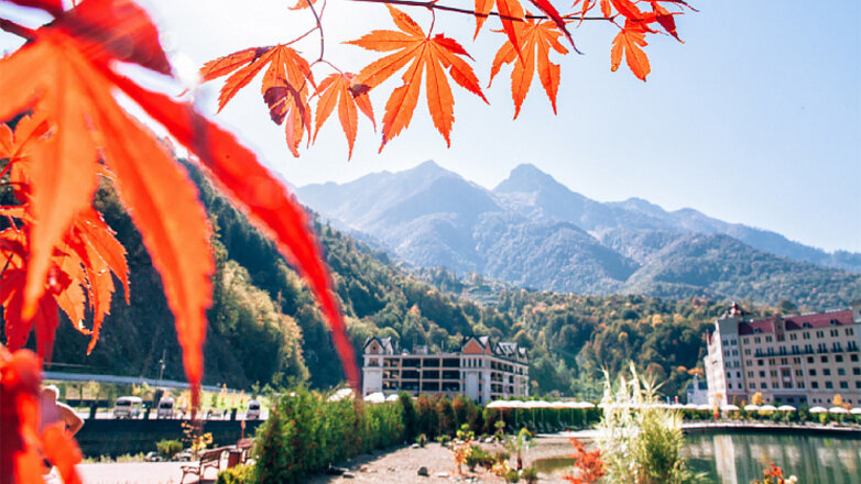 Пять популярных регионов России для поездок на ноябрьские праздники назвали в АТОР