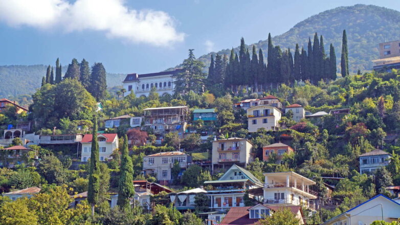 Почти вся Абхазия осталась без электроэнергии