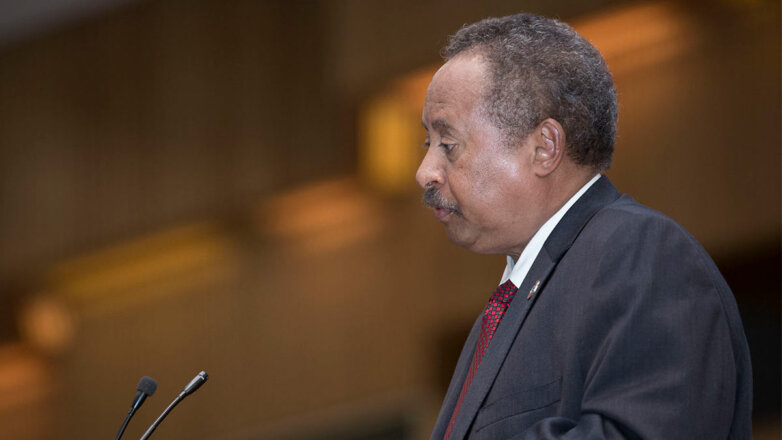 Премьер Хамдук призвал суданцев выйти на улицы для защиты революции