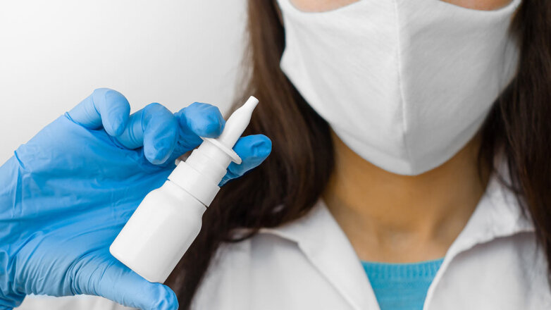 Два назальных препарата на основе "Спутника V" могут появиться в России