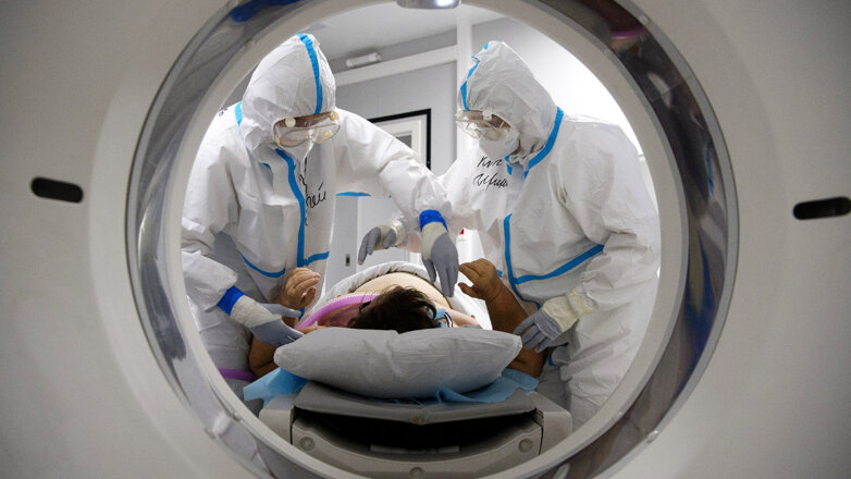 Болезненные противоречия: борьба с ковидом вызывает все больше вопросов у медиков-профессионалов