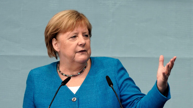 Минск сам спровоцировал кризис с мигрантами на границе, заявила Меркель