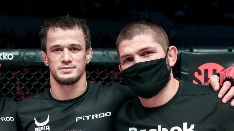 Брата Хабиба Нурмагомедова подозревают в наезде на полицейского