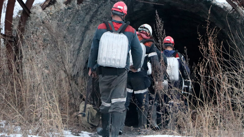 В шахте "Листвяжная" продолжают искать последнего погибшего