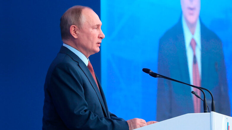 Путин поручил утвердить долгосрочную программу развития виноградарства