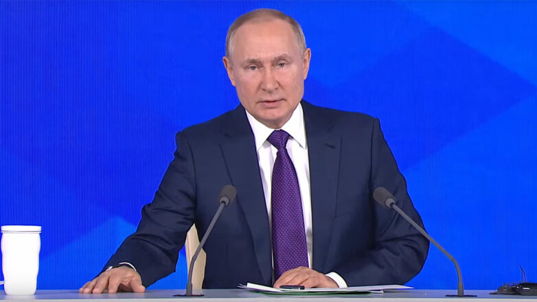 Путин заявил об обострении демографической проблемы в России