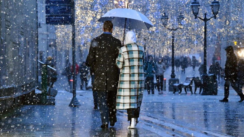 Жителей Москвы предупредили о скользких дорогах в понедельник