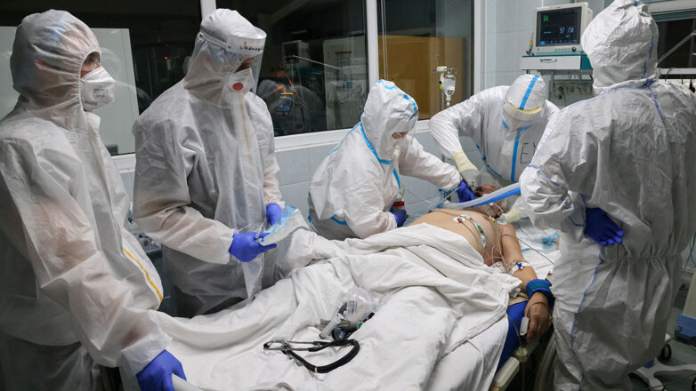 Когда это кончится: может ли омикрон положить конец пандемии