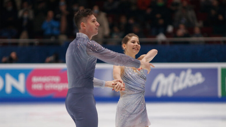 Мишина и Галлямов выиграли чемпионат Европы по фигурному катанию, побив мировые рекорды