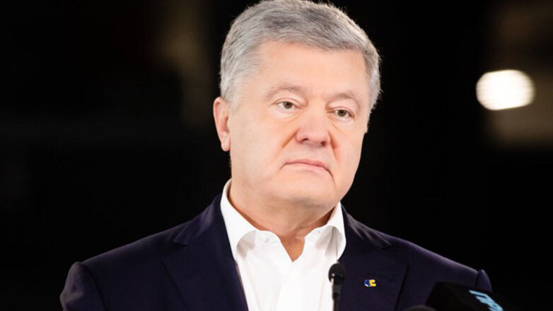 Зеленский утвердил санкции против Порошенко, Коломойского и других лиц