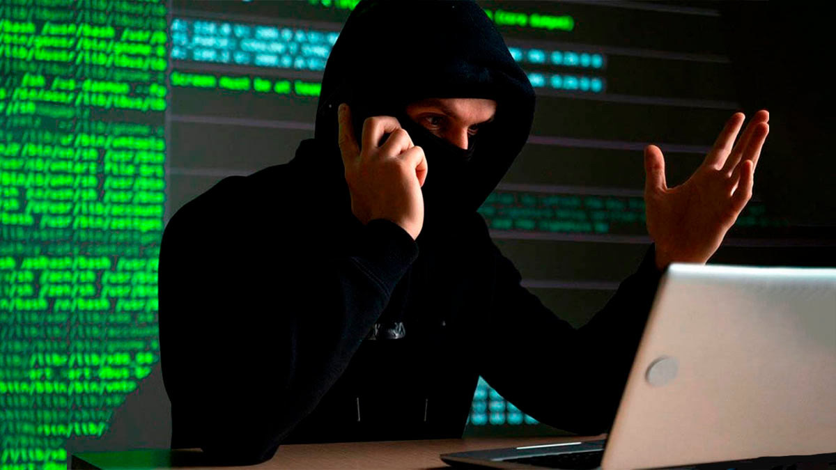 мошенник с телефоном