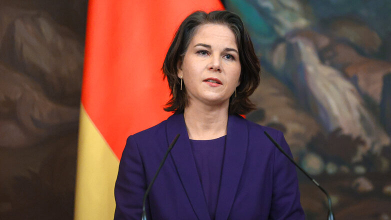 В ФРГ заявили, что ведут переговоры с РФ о создании гуманитарных коридоров в Мариуполе