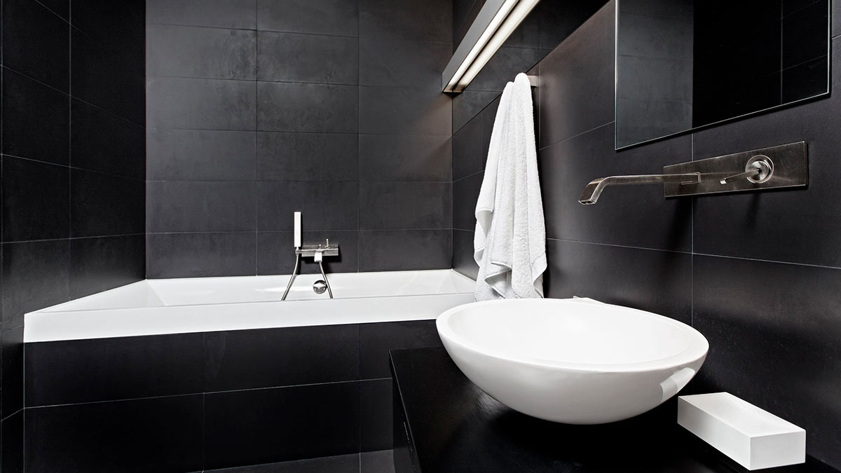 Черная ванная комната